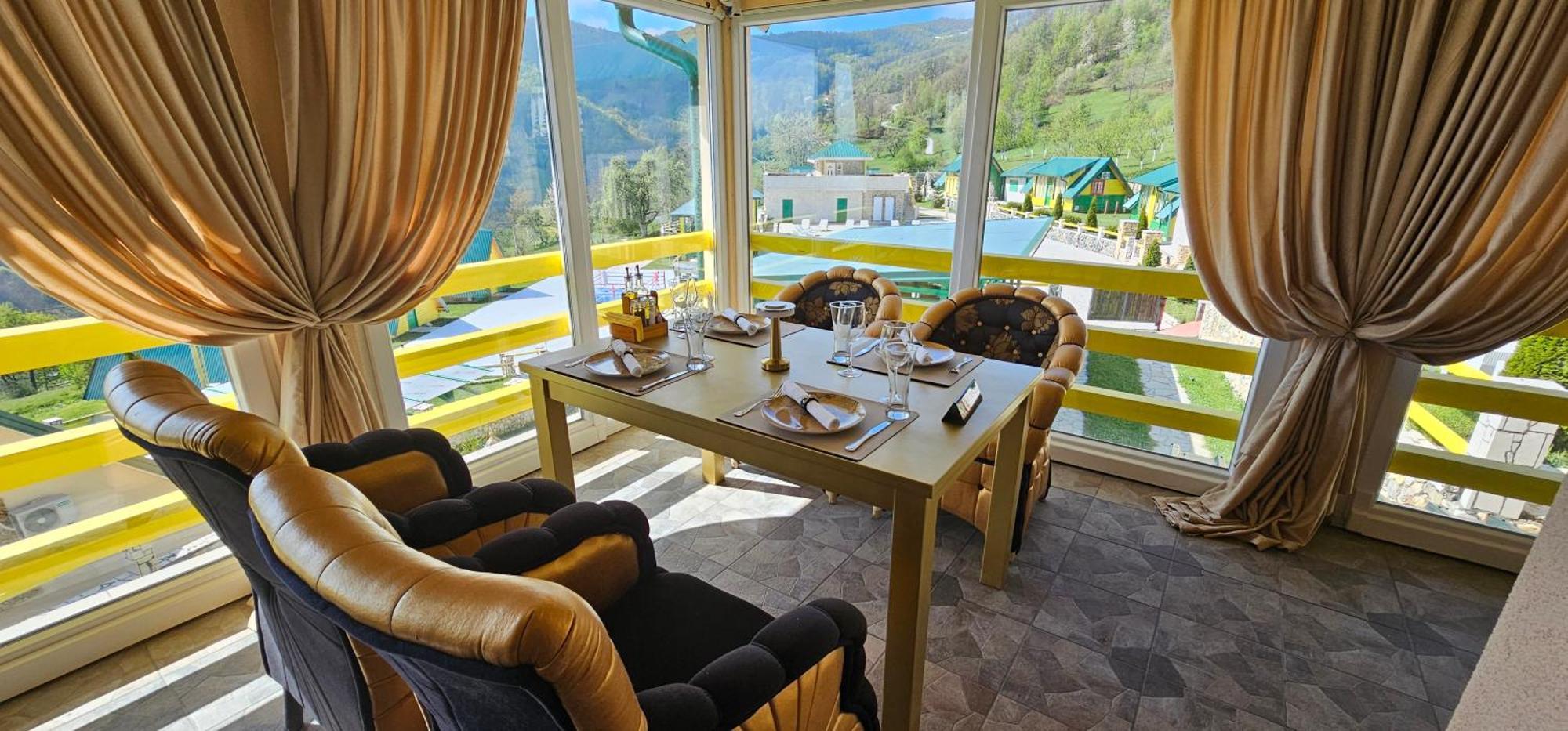 Bali Mountain Resort Montenegro ビイェロ・ポリェ エクステリア 写真