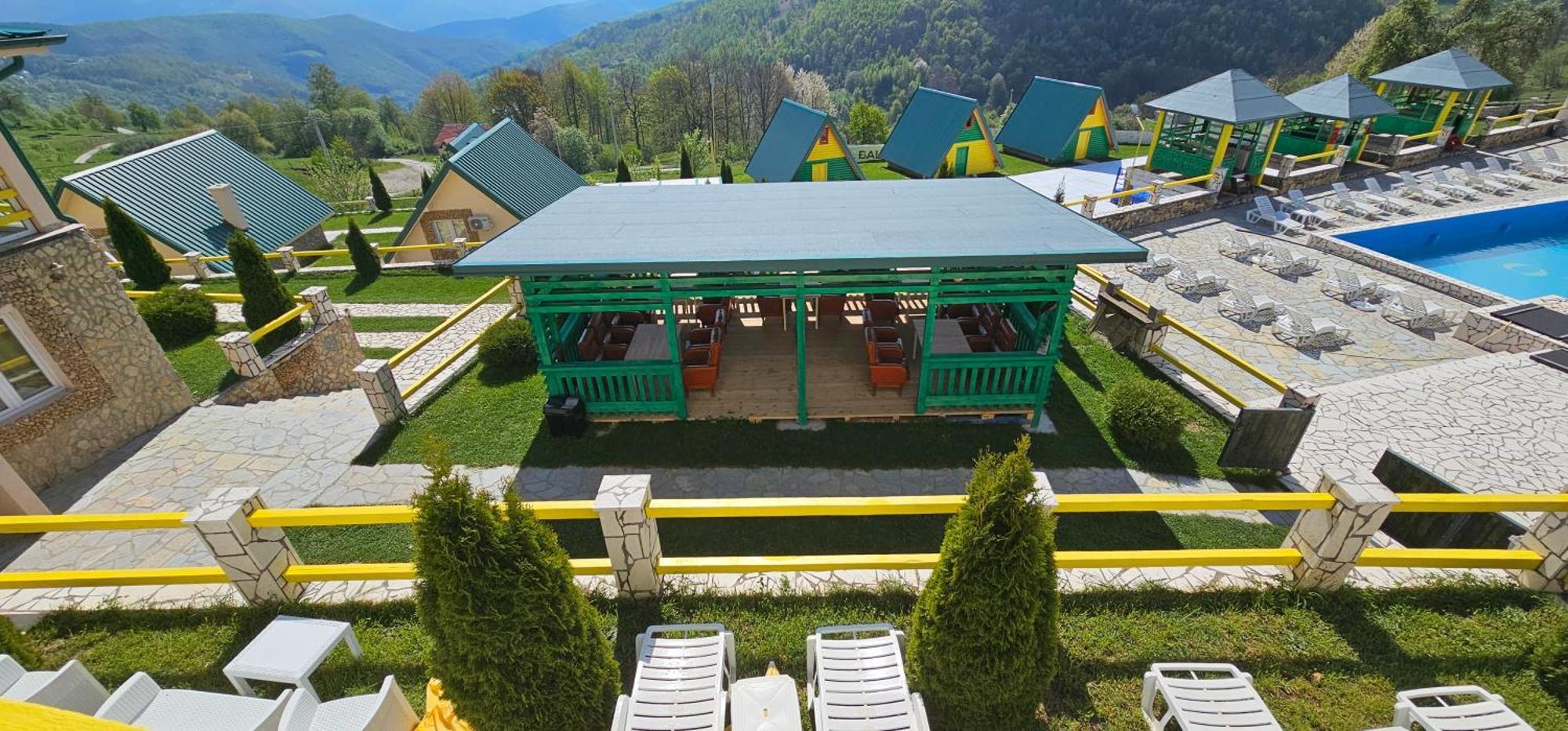 Bali Mountain Resort Montenegro ビイェロ・ポリェ エクステリア 写真