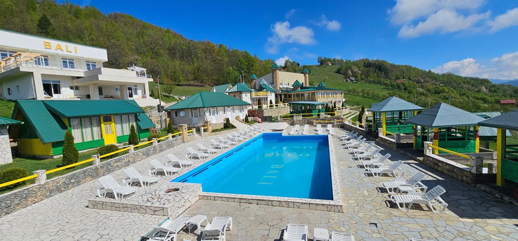 Bali Mountain Resort Montenegro ビイェロ・ポリェ エクステリア 写真