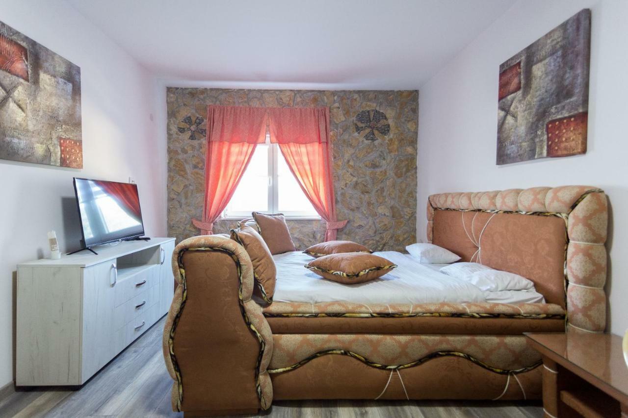 Bali Mountain Resort Montenegro ビイェロ・ポリェ エクステリア 写真